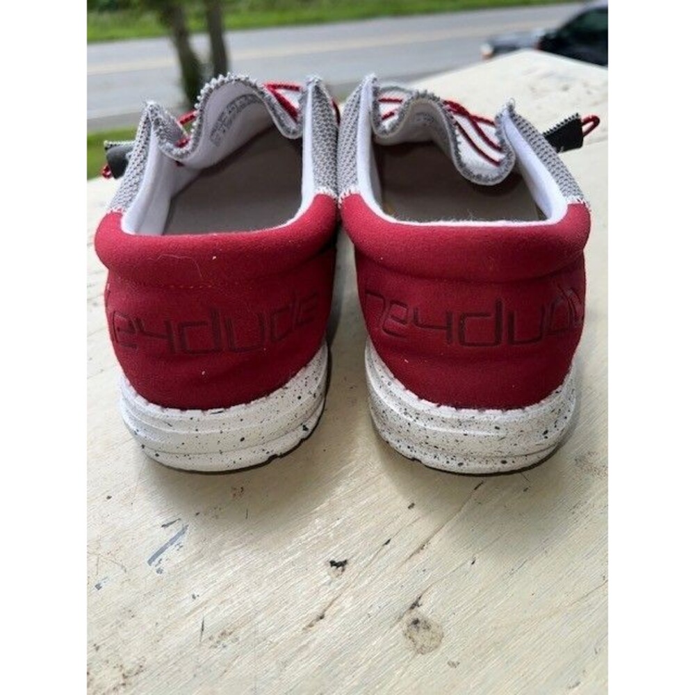 Hey Dude Wally Sox Mens Size 10 Gray Red Knit Slip On Loafers - Picture 4 of 11
